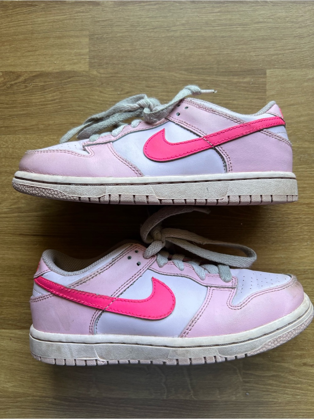 Nike Kids Pink and Hot Pink Low-Top Sneakers